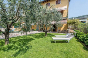 Casa Gemma - apartment with garden, Torri Del Benaco